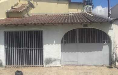 Imagem: A casa possui 5 Dormitórios, 4 Banheiros, 190m² de Área e