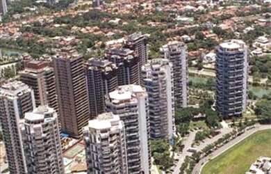 Imagem 3: COBERTURA DE CINEMA COM 1200M² NA PRAIA DA BARRA FRENTE MAR