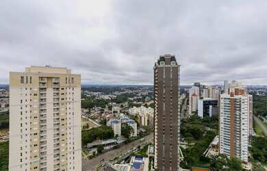 Imagem: O apartamento na cobertura possui 3 Dormitórios, 5 Banheiros