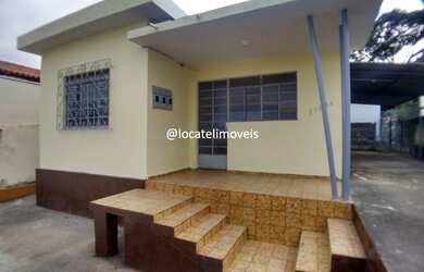 Imagem: Casa 03 quartos e barracão nos fundos