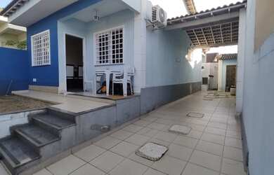 Imagem: A casa em condomínio possui 2 Dormitórios, 2 Banheiros, 2