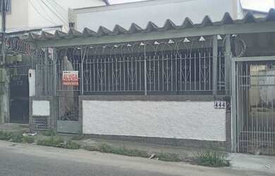 Imagem: A casa possui 2 Dormitórios, 1 Banheiro, 50m² de Área, Imóvel