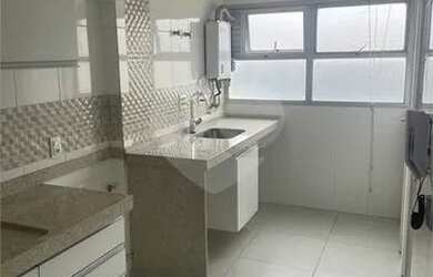 Imagem: O apartamento possui 2 Dormitórios, 3 Banheiros, 1 Vaga na