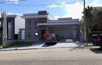 Imagem: A casa em condomínio possui 3 Dormitórios, 3 Banheiros, 4