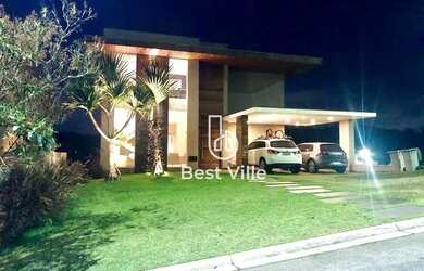 Imagem: A casa em condomínio possui 3 Dormitórios, 5 Banheiros, 4