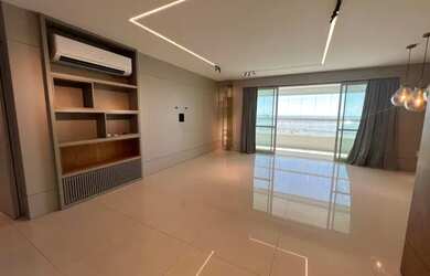 Imagem: O apartamento possui 3 Dormitórios, 3 Banheiros, 144m² de