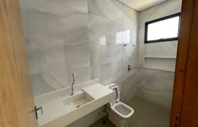 Imagem 9: Casa de condomínio sobrado para venda tem 302 metros quadrados com 5...