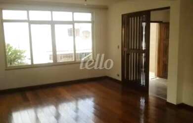 Imagem: A casa possui 3 Dormitórios, 3 Banheiros, 1 Vaga na garagem