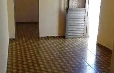 Imagem: A casa possui 1 Dormitório, 1 Banheiro, 45m² de Área e está