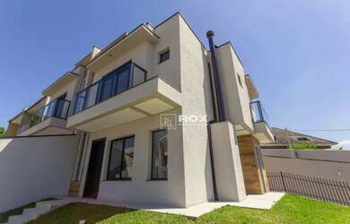 Imagem: A casa em condomínio possui 3 Dormitórios, 3 Banheiros, 2