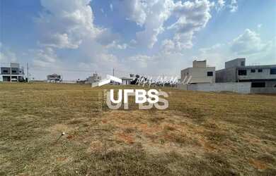 Imagem: O terreno possui 287m² de Área e está localizado em Jardins