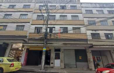 Imagem: O apartamento possui 1 Dormitório, 1 Banheiro, 45m² de Área