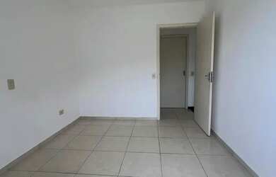 Imagem 2: Sobrado para aluguel tem 70 metros quadrados com 2 quartos em Centro -...