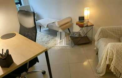 Imagem: O depósito possui 1 Vaga na garagem e 33m² de Área e está