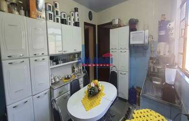 Imagem 4: Casa em Jacareí. Varanda, 136m² de Área, 1 Vaga na garageme3 Dormitórios