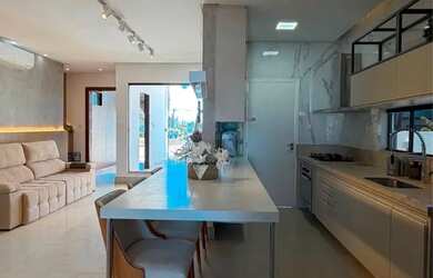 Imagem: A casa em condomínio possui 3 Dormitórios, 4 Banheiros, 4