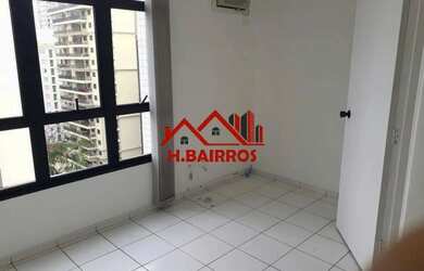 Imagem: O depósito possui 1 Vaga na garagem, 36m² de Área e está