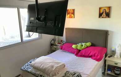 Imagem: A casa possui 3 Dormitórios, 1 Banheiro, 1 Vaga na garagem