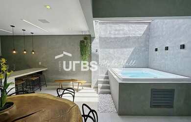 Imagem: A casa em condomínio possui 4 Dormitórios, 5 Banheiros, 2