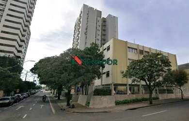 Imagem: A kitnet possui 1 Dormitório, 1 Banheiro, 1 Vaga na garagem