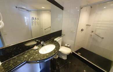 Imagem 9: WYNDHAM - BARRA. Piscina, Vista para o mar, Área de serviçoe55m² de...