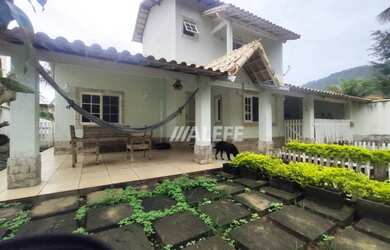 Imagem: A casa em condomínio possui 2 Dormitórios, 1 Banheiro, 3 Vagas