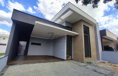 Imagem: A casa em condomínio possui 3 Dormitórios, 4 Banheiros, 4