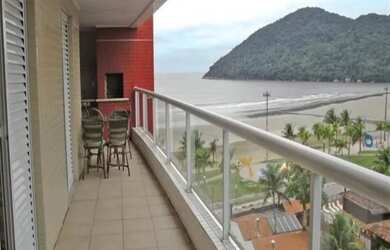 Imagem: O apartamento possui 3 Dormitórios, 2 Banheiros, 2 Vagas na