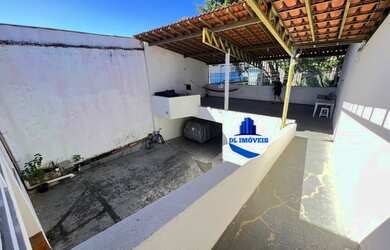 Imagem 5: Casa com 3 Quartos 3 banheiros 3 vagas e 1 loja a venda, 200m2 por R$ 450.000