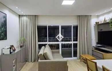 Imagem: O apartamento possui 3 Dormitórios, 1 Banheiro, 2 Vagas na