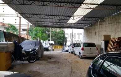 Imagem: O depósito possui 454m² de Área e está localizado em Lapa