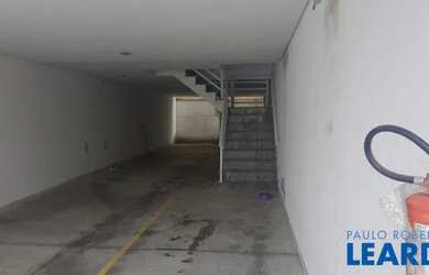 Imagem: O apartamento na cobertura à venda possui 2 Dormitórios, 1