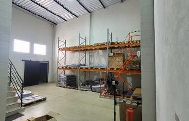 Imagem 5: Galpão/Depósito/Armazém para venda com 122 metros quadrados em Santa...