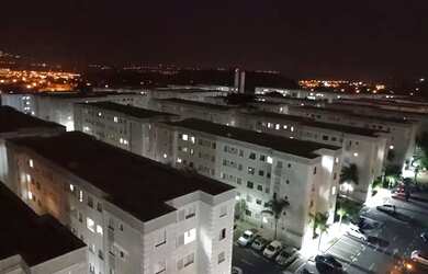 Imagem: O apartamento possui 1 Dormitório, 1 Banheiro, 1 Vaga na garagem