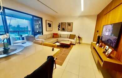 Imagem: O apartamento possui 3 Dormitórios, 4 Banheiros, 2 Vagas na