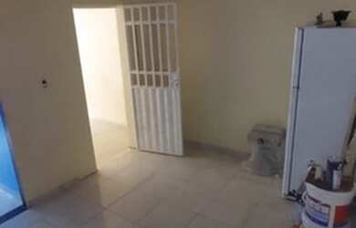 Imagem 5: 3 Casas por 175. Varanda, 160m² de Área, 1 Vaga na garageme5 Dormitórios