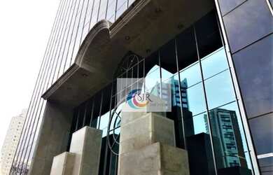 Imagem: O depósito possui 5 Vagas na garagem, 669m² de Área e está