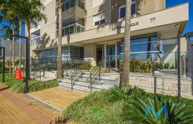 Imagem: O apartamento possui 3 Dormitórios, 2 Banheiros, 2 Vagas na