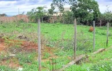 Imagem: O terreno possui 360m² de Área e está localizado em Igarapé