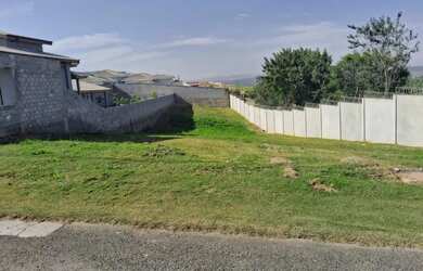 Imagem: O terreno possui 1.004m² de Área e está localizado em Salto