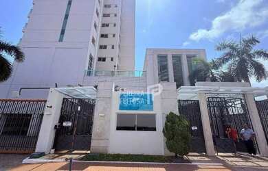 Imagem: O apartamento possui 3 Dormitórios, 5 Banheiros, 2 Vagas na