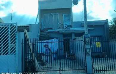 Imagem: A casa à venda possui 2 Dormitórios, 1 Banheiro e 70m² de