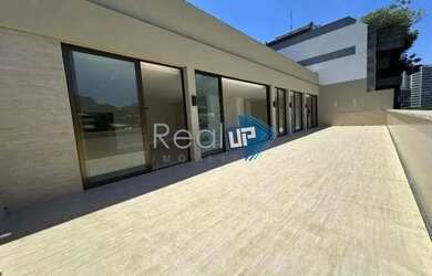 Imagem: O apartamento na cobertura possui 4 Dormitórios, 5 Banheiros