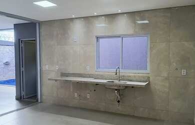 Imagem 8: ARNIQUEIRA CONJ 3, CASA 3 SUÍTES CLOSET, PISC/CHURR, COND COLADO PARK WAY, AC IMÓVEL E CAR