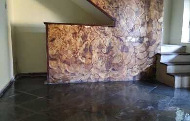 Imagem: A casa possui 1 Dormitório, 1 Banheiro e 80m² de Área e está