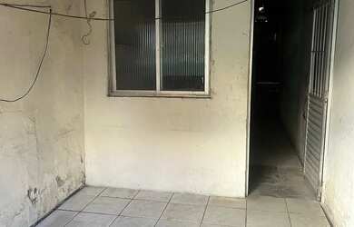 Imagem 3: Casa no Quintino Cunha. 100m² de Área, 1 Vaga na garageme2 Dormitórios