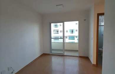 Imagem: O apartamento possui 2 Dormitórios, 2 Banheiros, 2 Vagas na