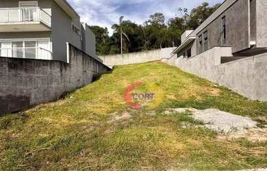 Imagem: O terreno possui 360m² de Área e está localizado em Arujá