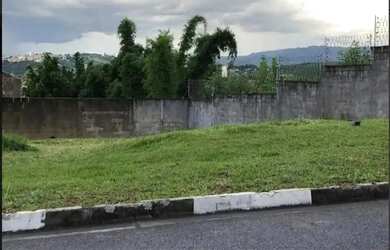 Imagem: O terreno à venda possui 335m² de Área e está localizado