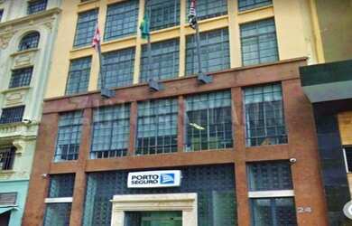 Imagem: O depósito possui 3.372m² de Área e está localizado em